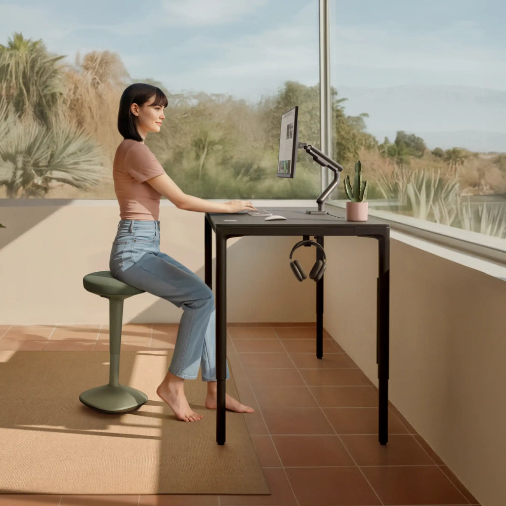 Tabouret oscillant